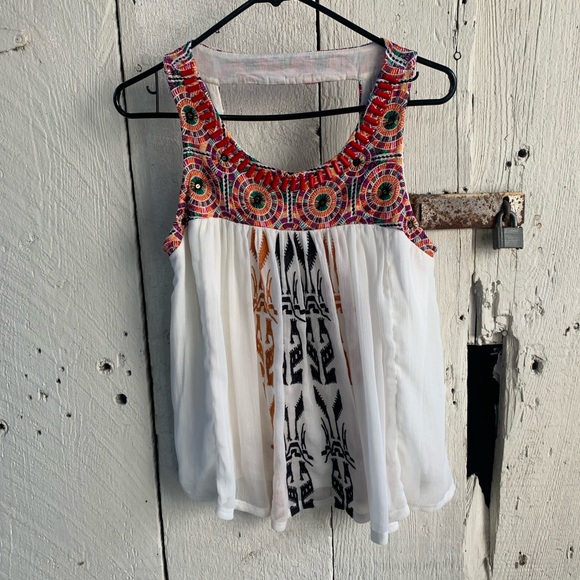 Akemi + Kin Top - Picture 8 of 8